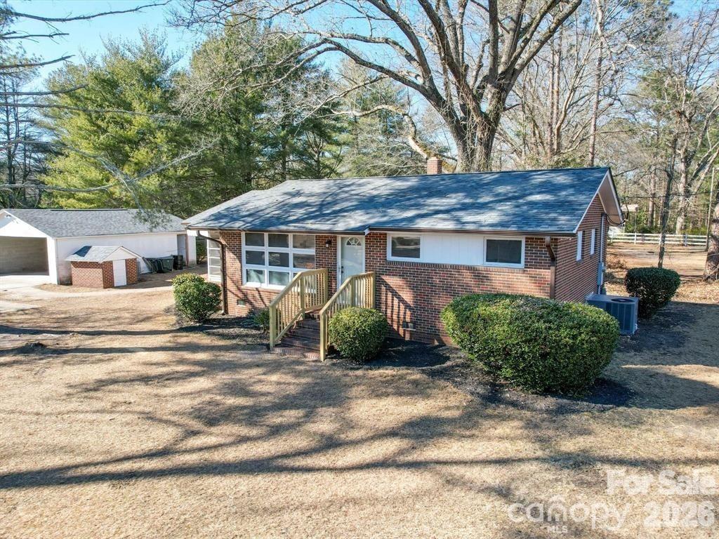 2228 West Market St Extension Cheraw, SC 29520 - Photo 25 of 45