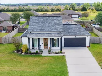 $355,000 | 4094 Camryn Road, Lake Charles, LA 70611