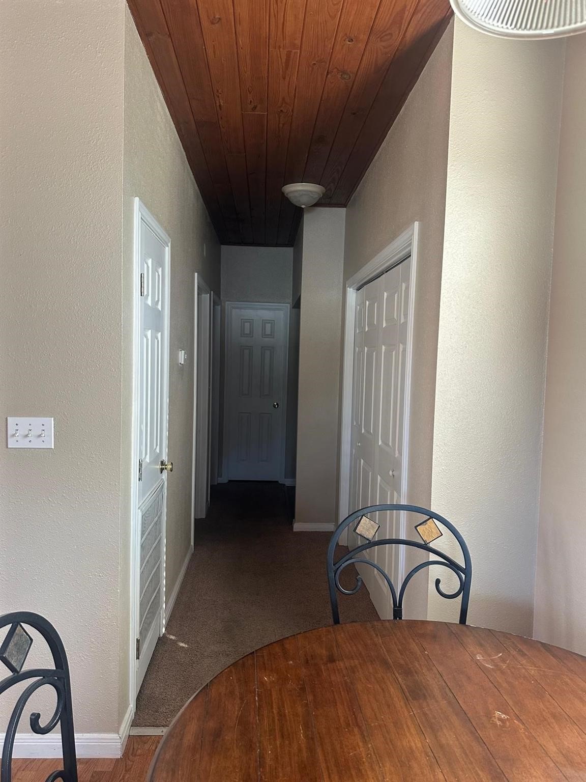 519 Spring Street, Unit G Columbus, TX 78934 - Photo 6 of 8 Enjoy the inviting and airy corridors, perfect for easy movement and a touch of elegance.
