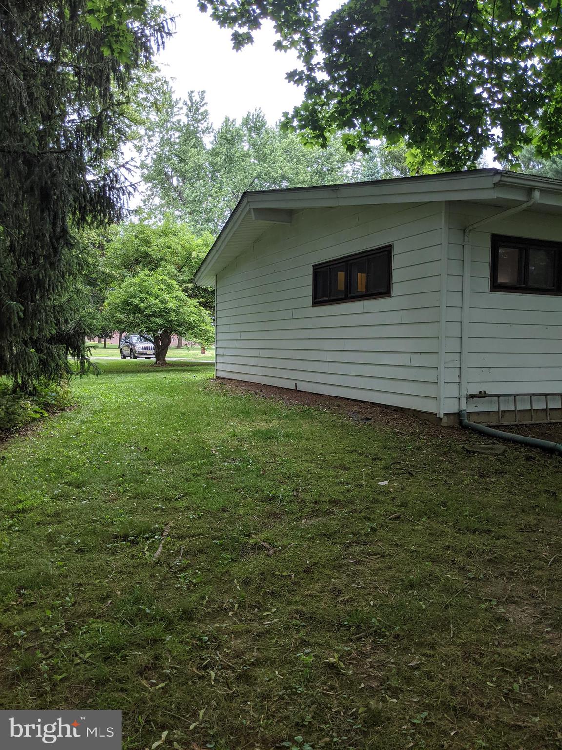 134 Bull Run Road Ewing, NJ 08638 - Photo 40 of 43