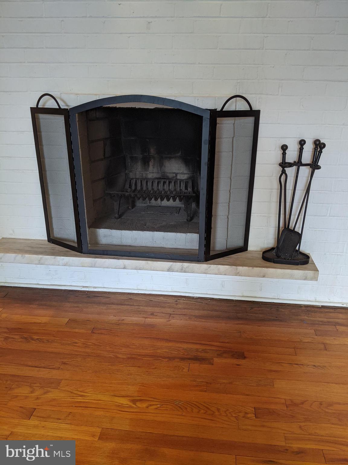 134 Bull Run Road Ewing, NJ 08638 - Photo 8 of 43