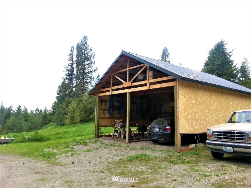 77 Rose Ridge Lane Republic, WA 99166 - Photo 5 of 25 Gallery Image 5
