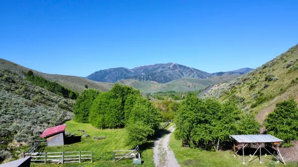 $5,250,000 | 120 Keystone Street, Hailey, ID 83333
