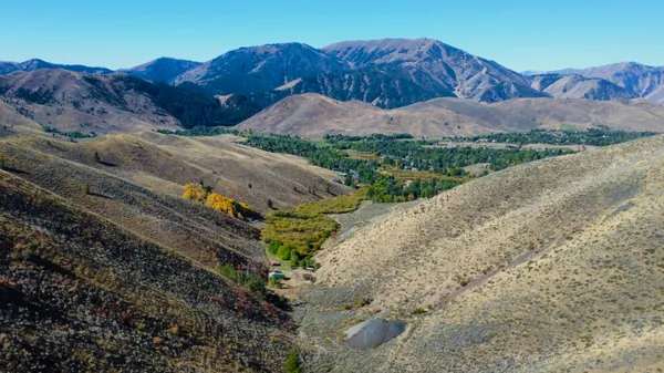 $5,250,000 | 120 Keystone Street, Hailey, ID 83333