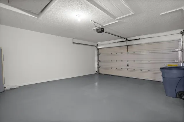 $389,900 | 1046 Almondwood Drive, Trinity, FL 34655