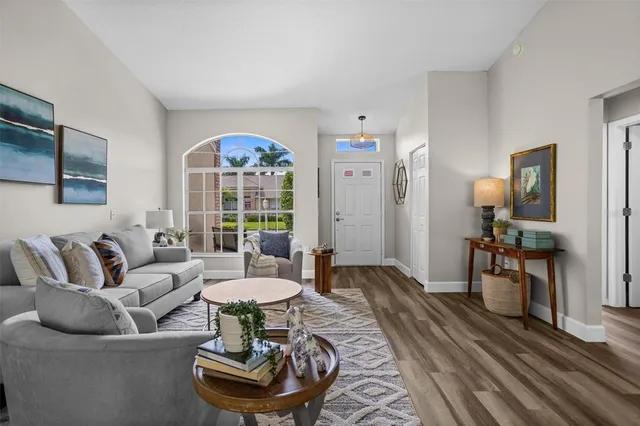 $389,900 | 1046 Almondwood Drive, Trinity, FL 34655