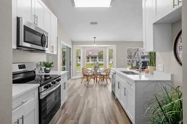 $389,900 | 1046 Almondwood Drive, Trinity, FL 34655