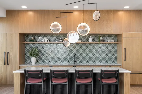 $2,595 | 1942 Stieger Lake Lane, Victoria, MN 55386