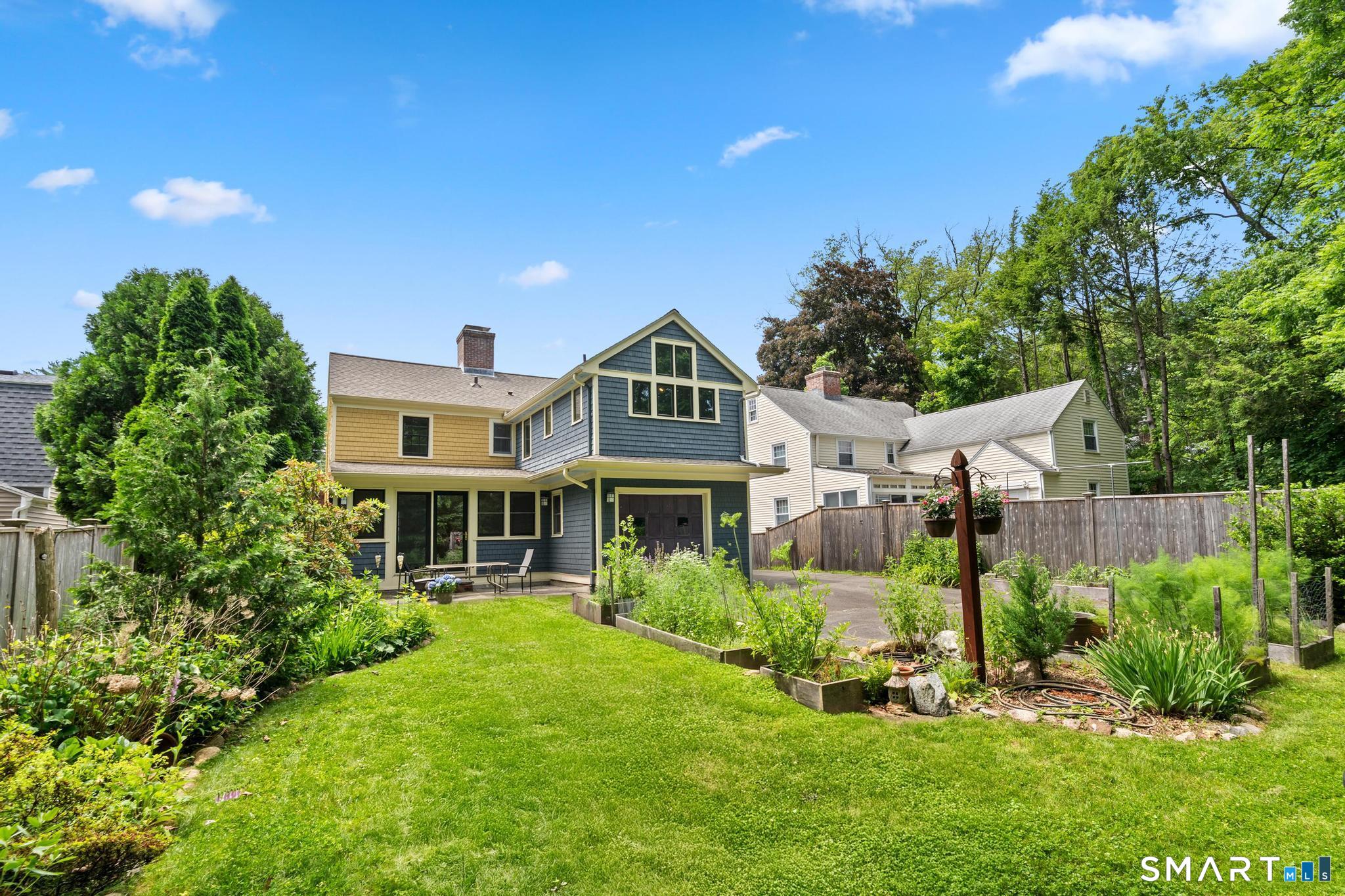 12 Cobbs Road West Hartford, CT 06107 - Photo 37 of 39