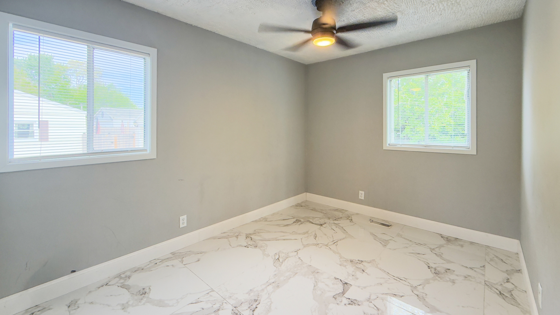 304 Hamrick Avenue Romeoville, IL 60446 - Photo 10 of 23
