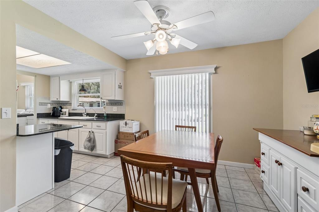 2321 Wooten Road Dover, FL 33527 - Photo 16 of 54 Gallery Image 16