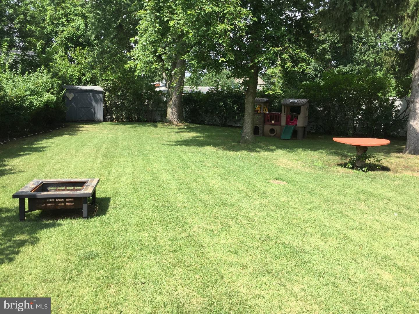 309 Magnolia Lane Riverside, NJ 08075 - Photo 25 of 25 Exterior Back