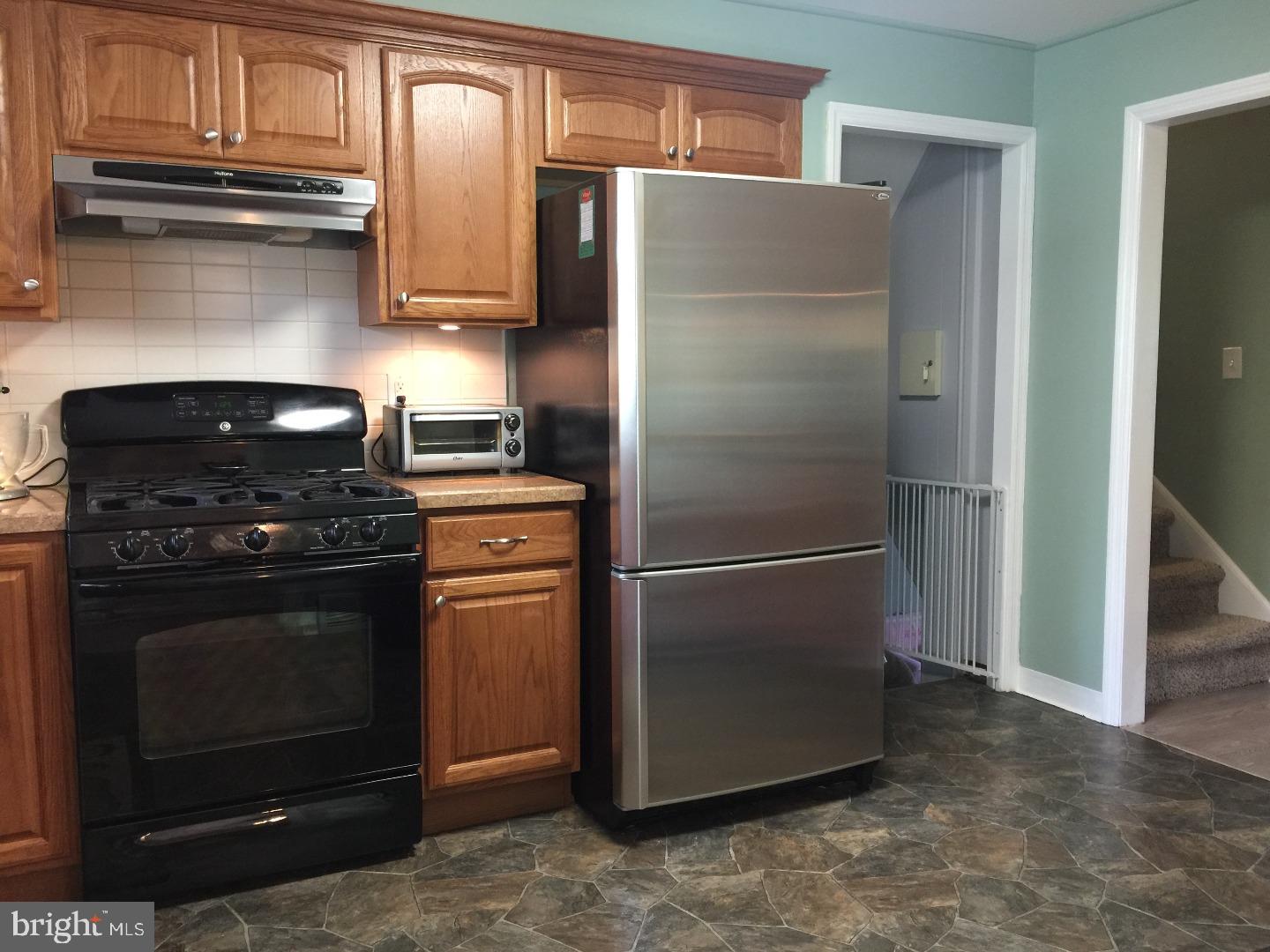 309 Magnolia Lane Riverside, NJ 08075 - Photo 8 of 25 Kitchen