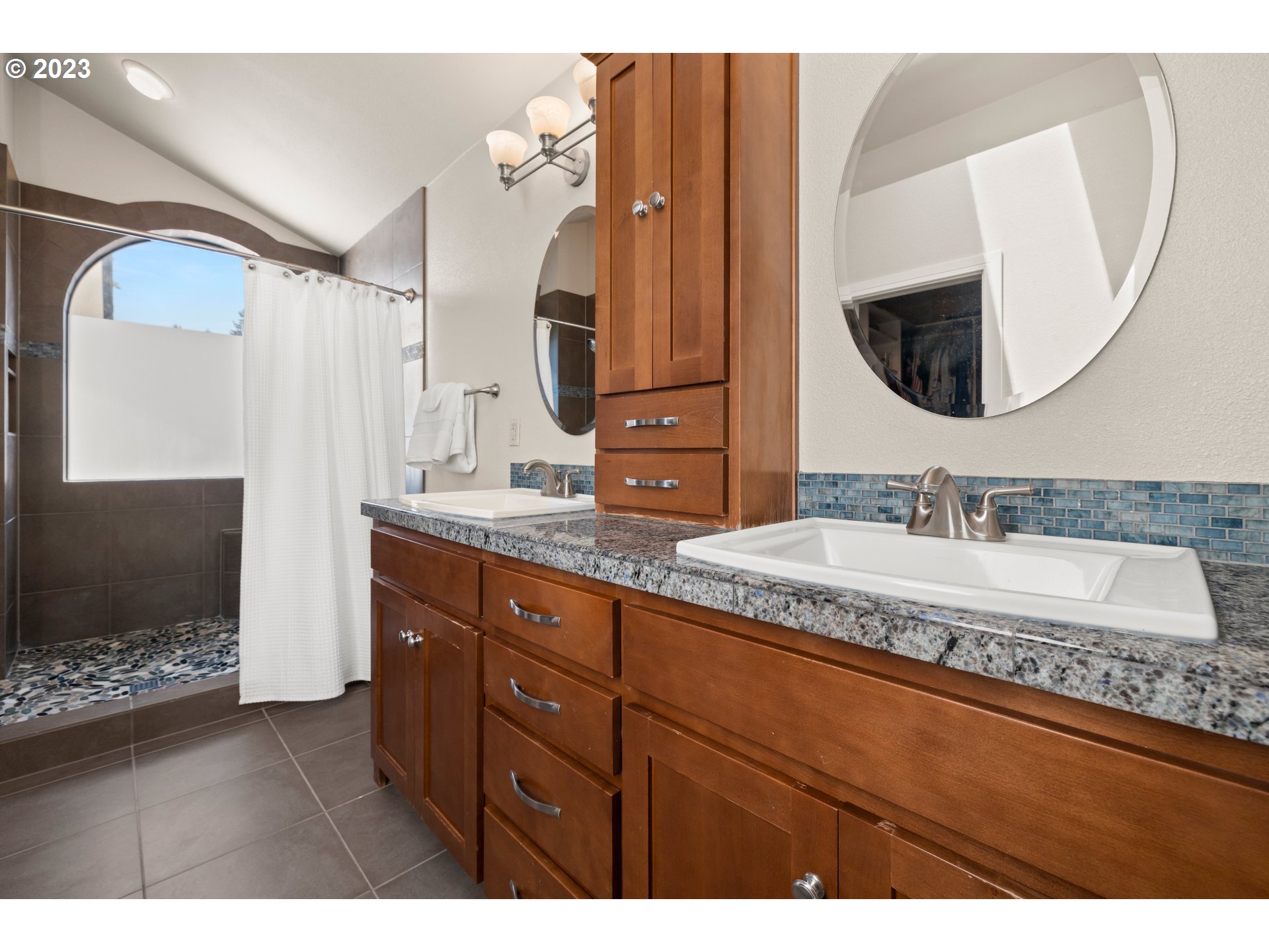 11175 Southwest Partridge Loop Beaverton, OR 97007 - Photo 16 of 31 Bathroom