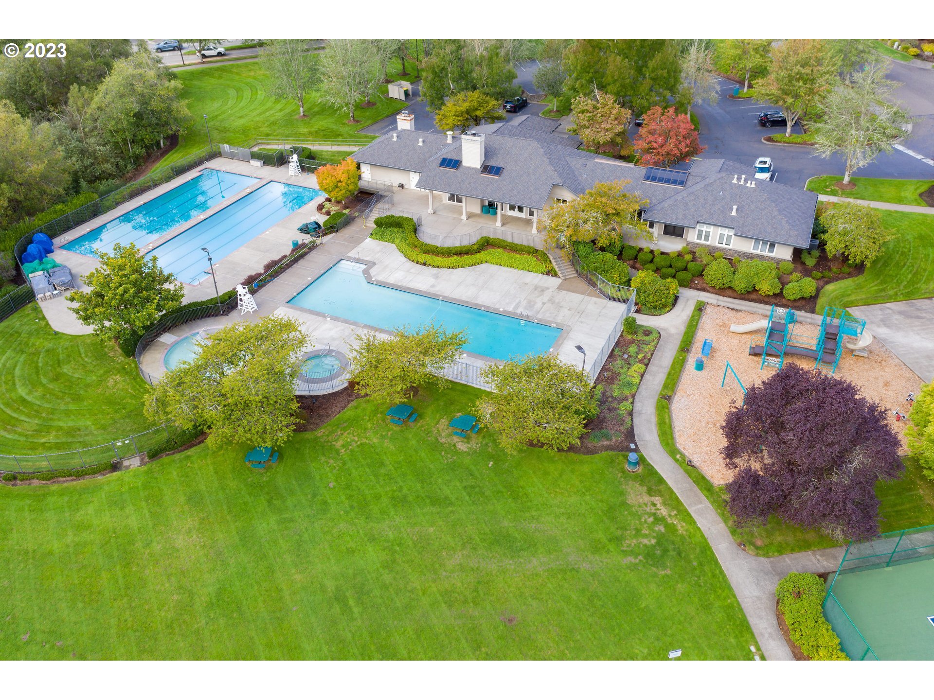 11175 Southwest Partridge Loop Beaverton, OR 97007 - Photo 28 of 31 Community Pool