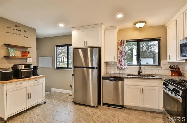 $254,000 | 705 Fetlock Drive, Fenton, MO 63026