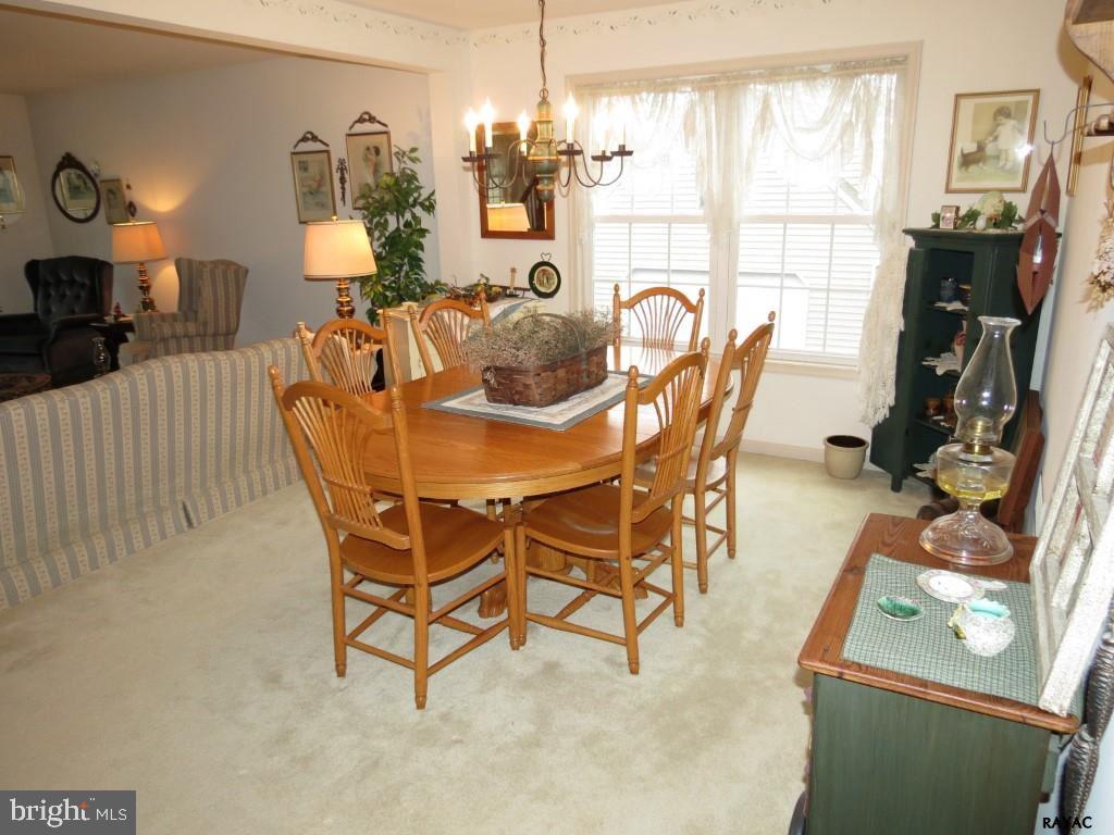 2825 Pilgrim Road York, PA 17406 - Photo 7 of 36 Gallery Image 7
