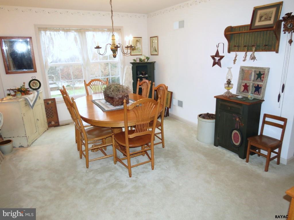 2825 Pilgrim Road York, PA 17406 - Photo 8 of 36 Gallery Image 8