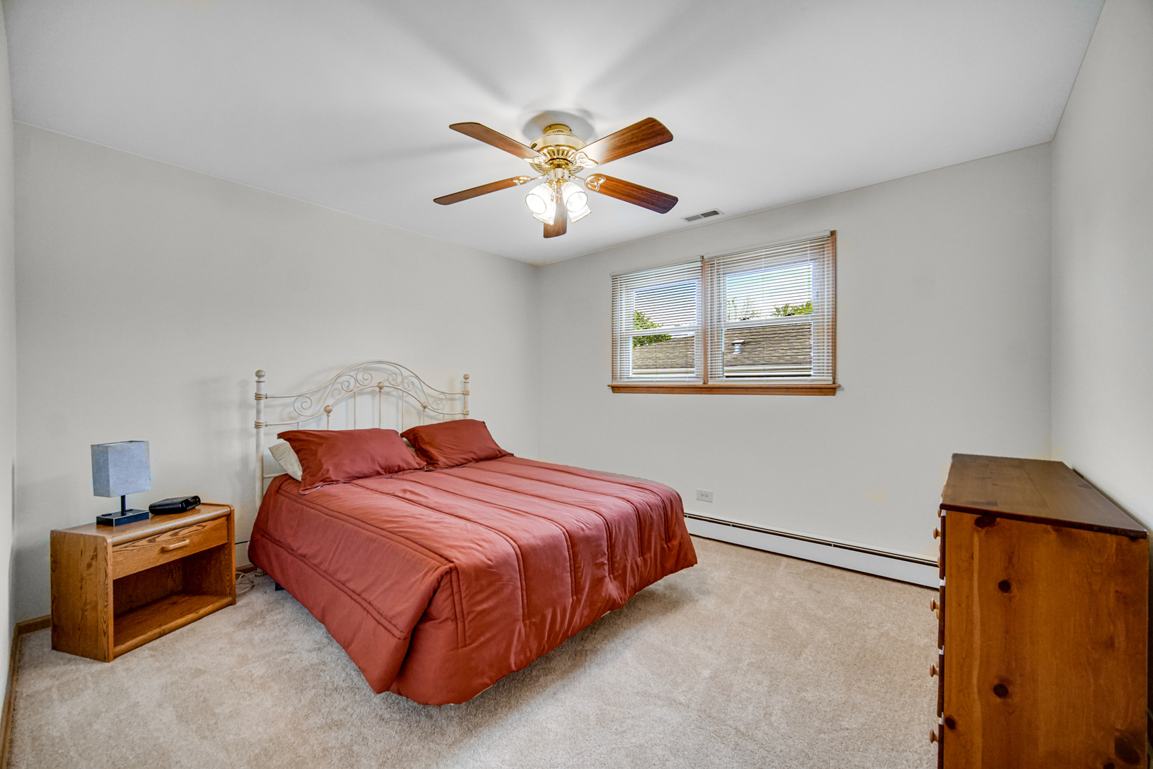 11023 Austin Avenue Chicago Ridge, IL 60415 - Photo 19 of 30 Gallery Image 19