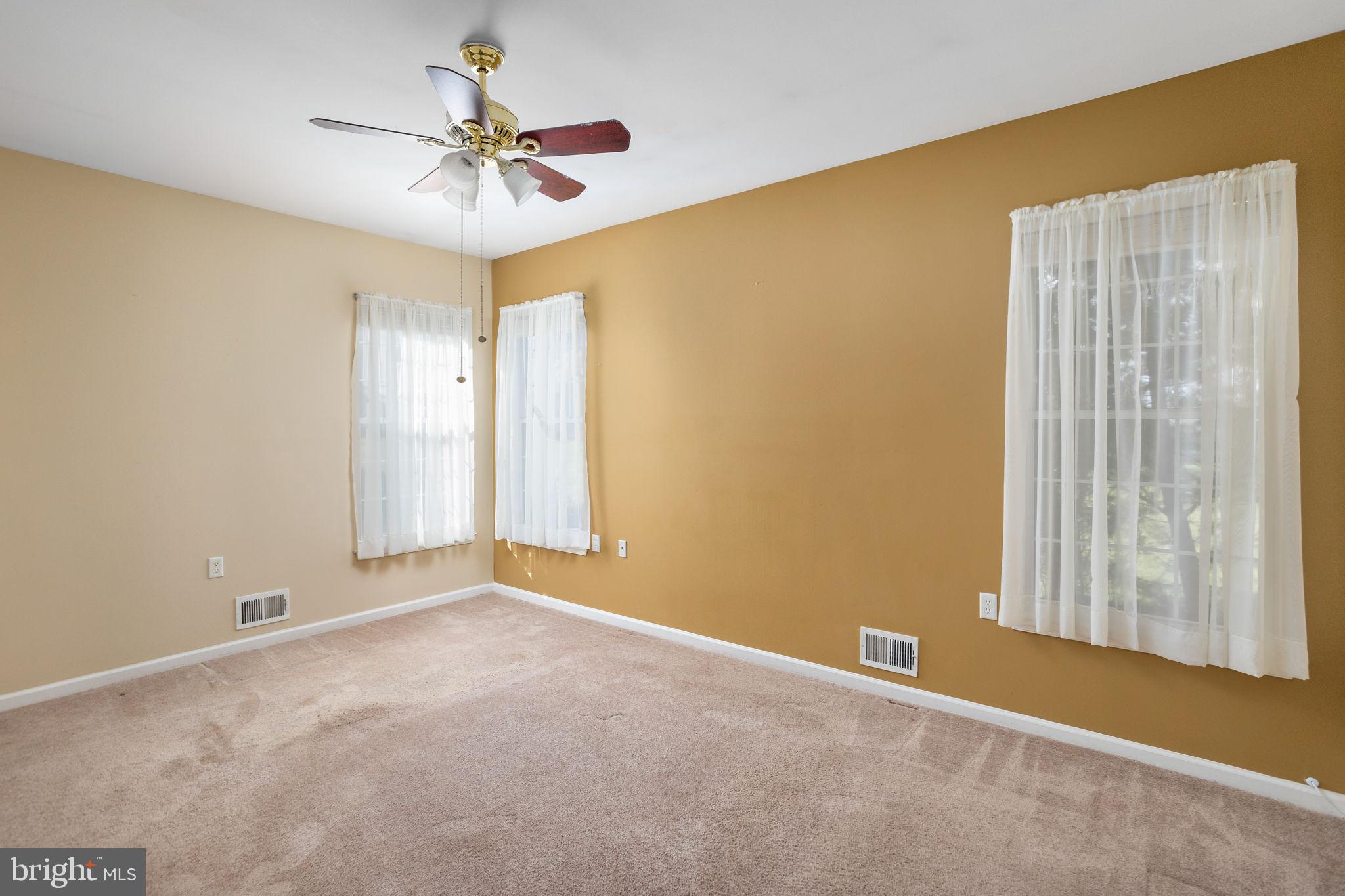 6 Atrium Drive Trenton, NJ 08620 - Photo 16 of 33