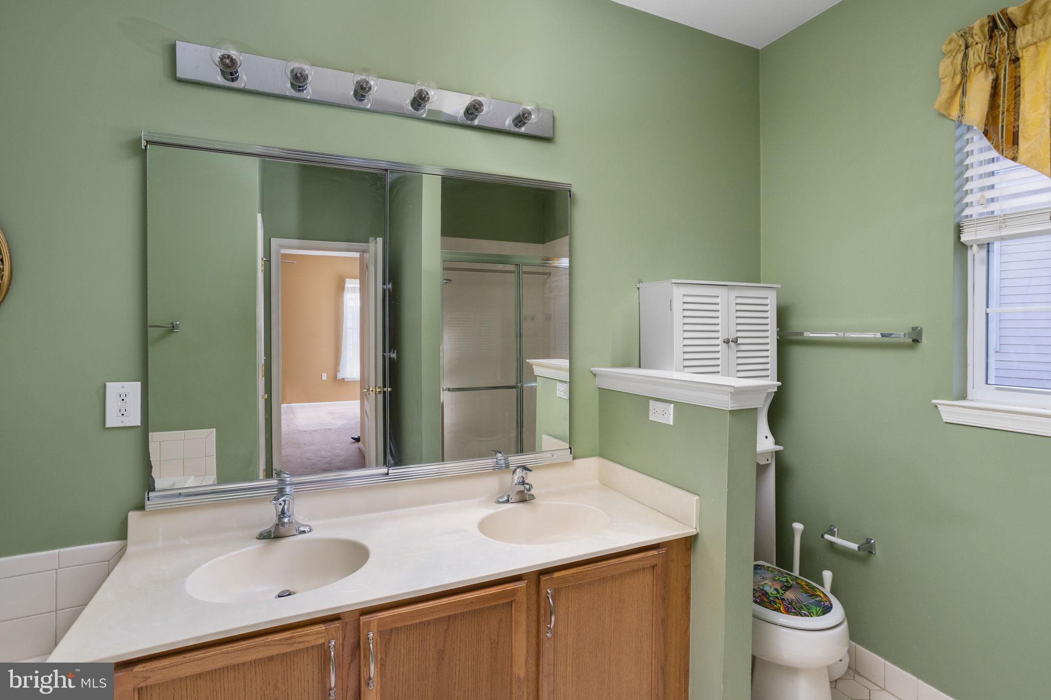 6 Atrium Drive Trenton, NJ 08620 - Photo 18 of 33