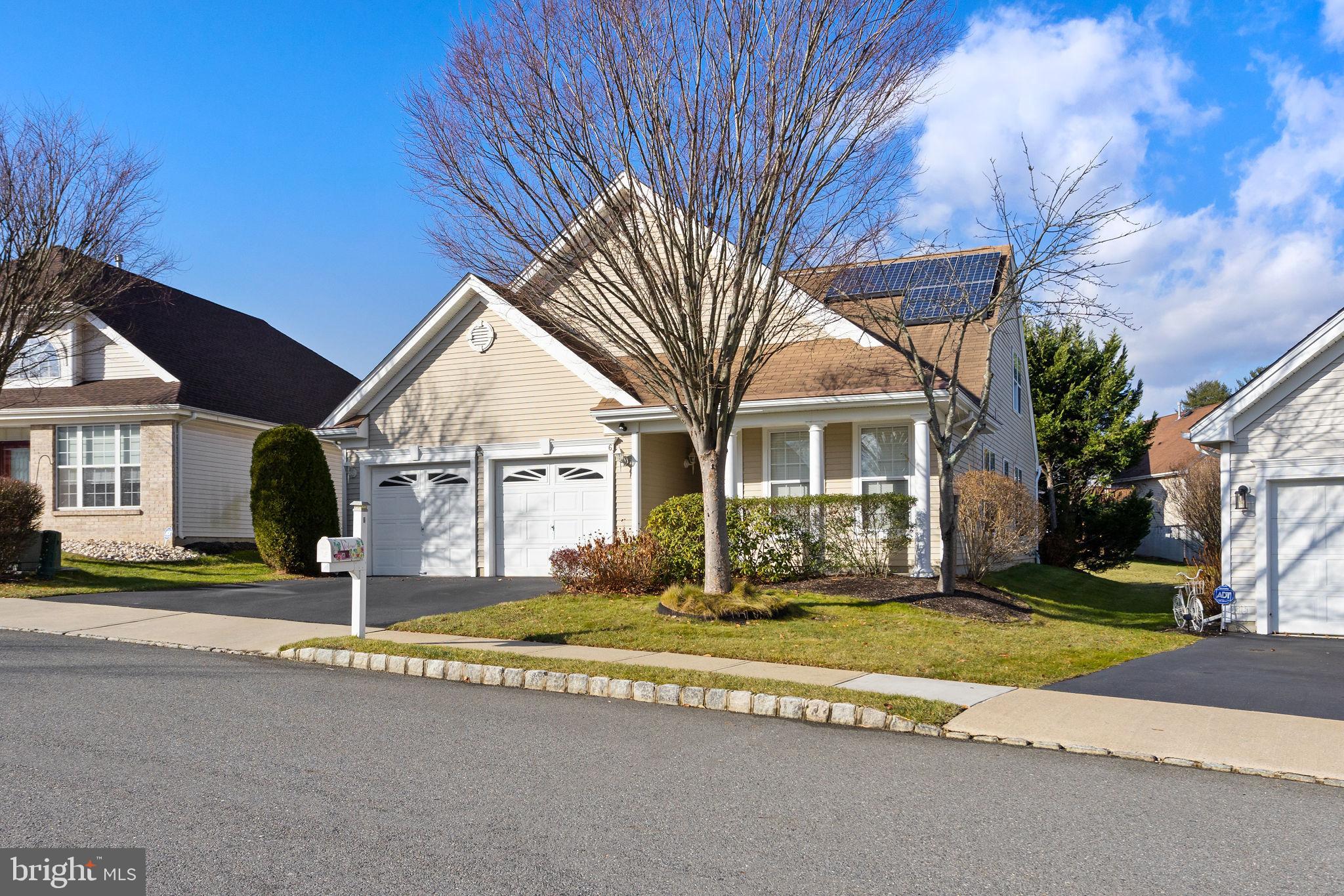 6 Atrium Drive Trenton, NJ 08620 - Photo 2 of 33