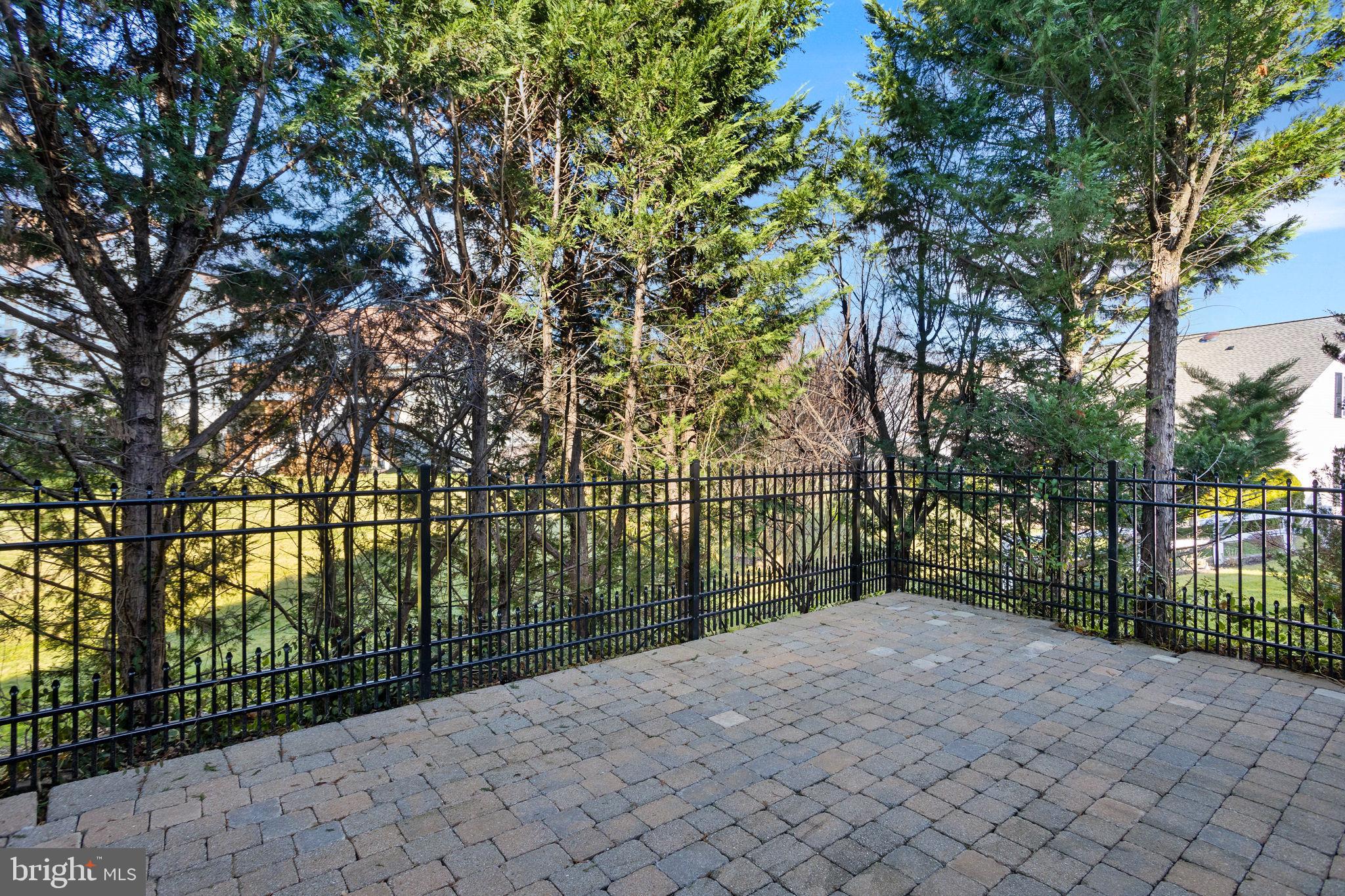 6 Atrium Drive Trenton, NJ 08620 - Photo 31 of 33