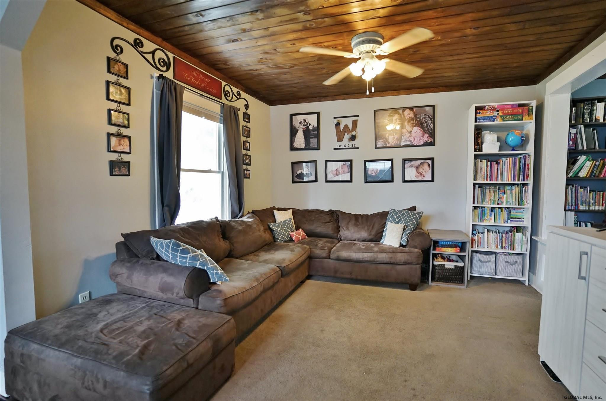 209 Clayton Road Schenectady, NY 12304 - Photo 3 of 31 Photo 5