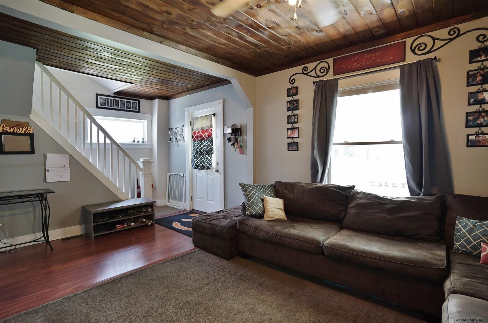 209 Clayton Road Schenectady, NY 12304 - Photo 5 of 31 Photo 7