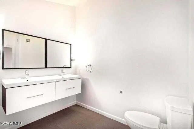 $2,595 | 1530 South River Drive, Tempe, AZ 85281