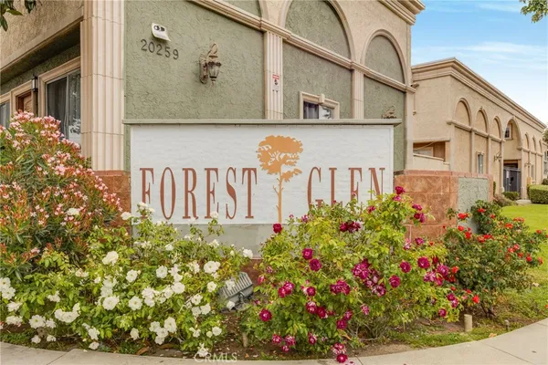 $339,000 | 20214 Cohasset Street, Unit 16, Winnetka, CA 91306