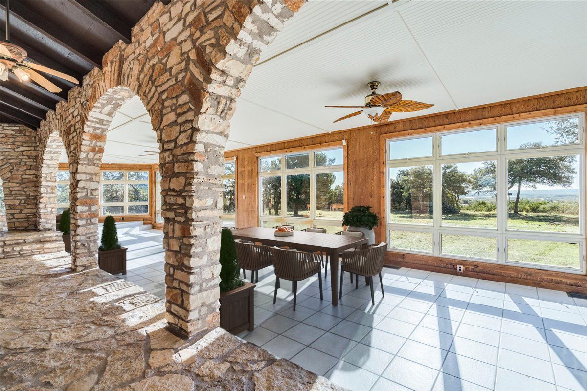 9763 Ranch Road 1623 Blanco, TX 78606 - Photo 13 of 40 a very nice looking room with a large window