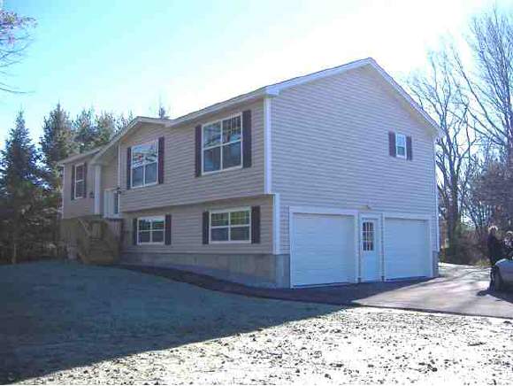 11 Old Cutts Road Kittery, ME 03904 - Photo 1 of 1 Gallery Image 1