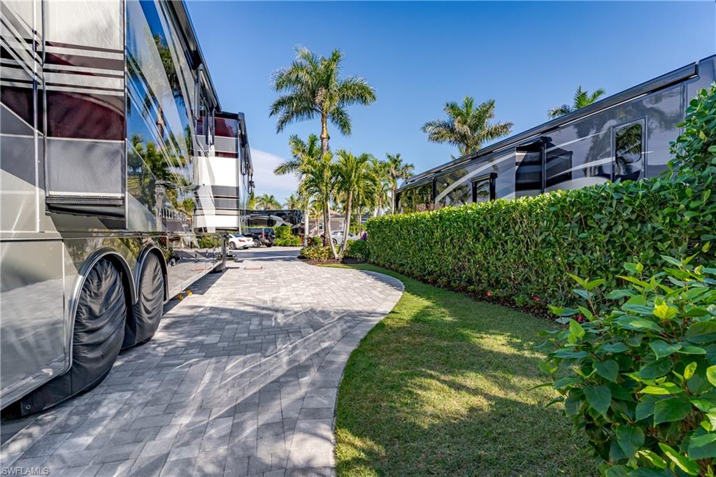 13467 Snook Circle Naples, FL 34114 - Photo 20 of 44