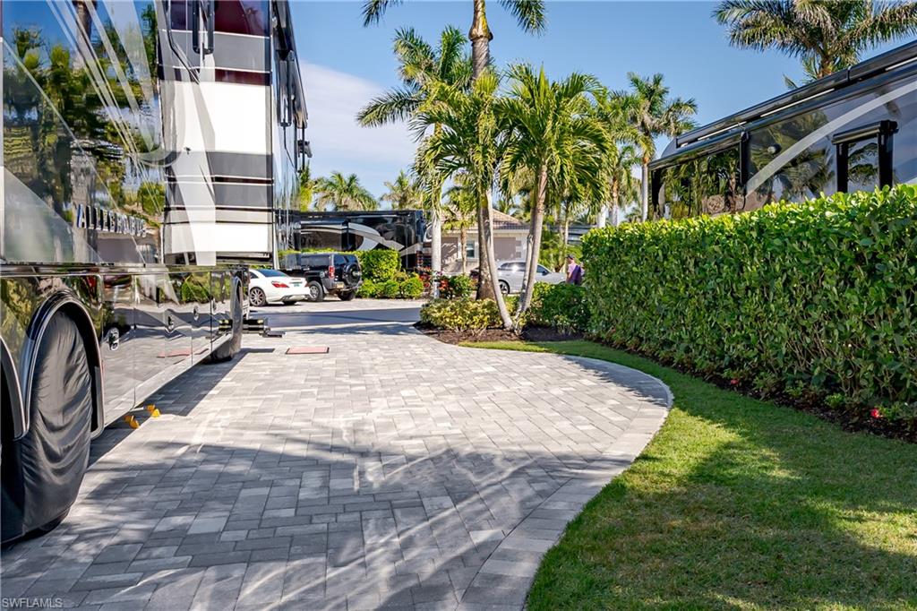 13467 Snook Circle Naples, FL 34114 - Photo 21 of 44