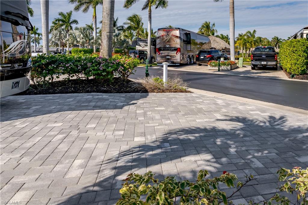 13467 Snook Circle Naples, FL 34114 - Photo 31 of 44