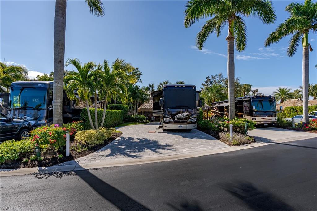 13467 Snook Circle Naples, FL 34114 - Photo 34 of 44