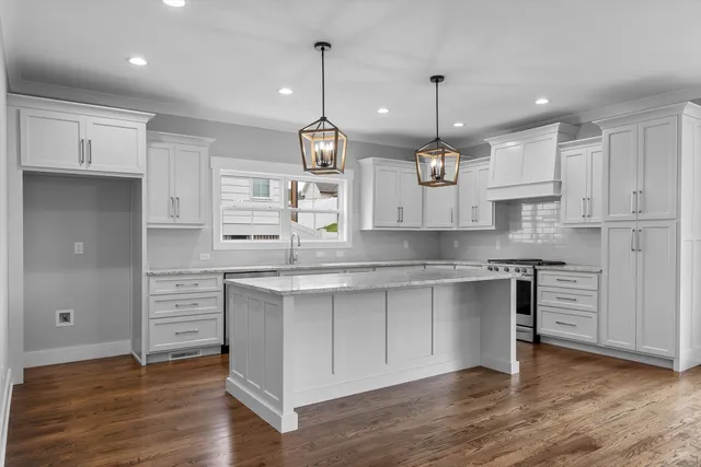 $675,000 | 10640 Flicker Way, Apison, TN 37302