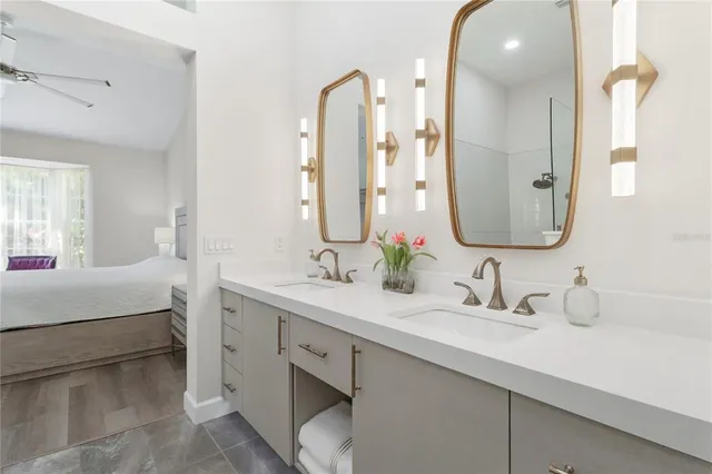 a view of a tennis court