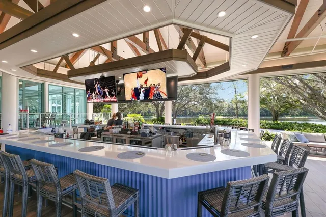 $565,000 | 7608 Whitebridge Glen, University Park, FL 34201