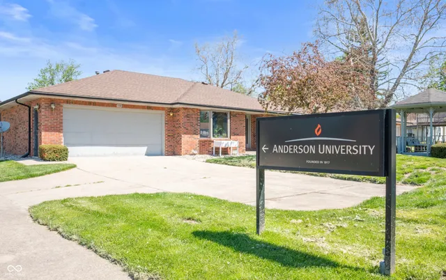 $1,790,000 | 1002 East 7th Street, Anderson, IN 46012