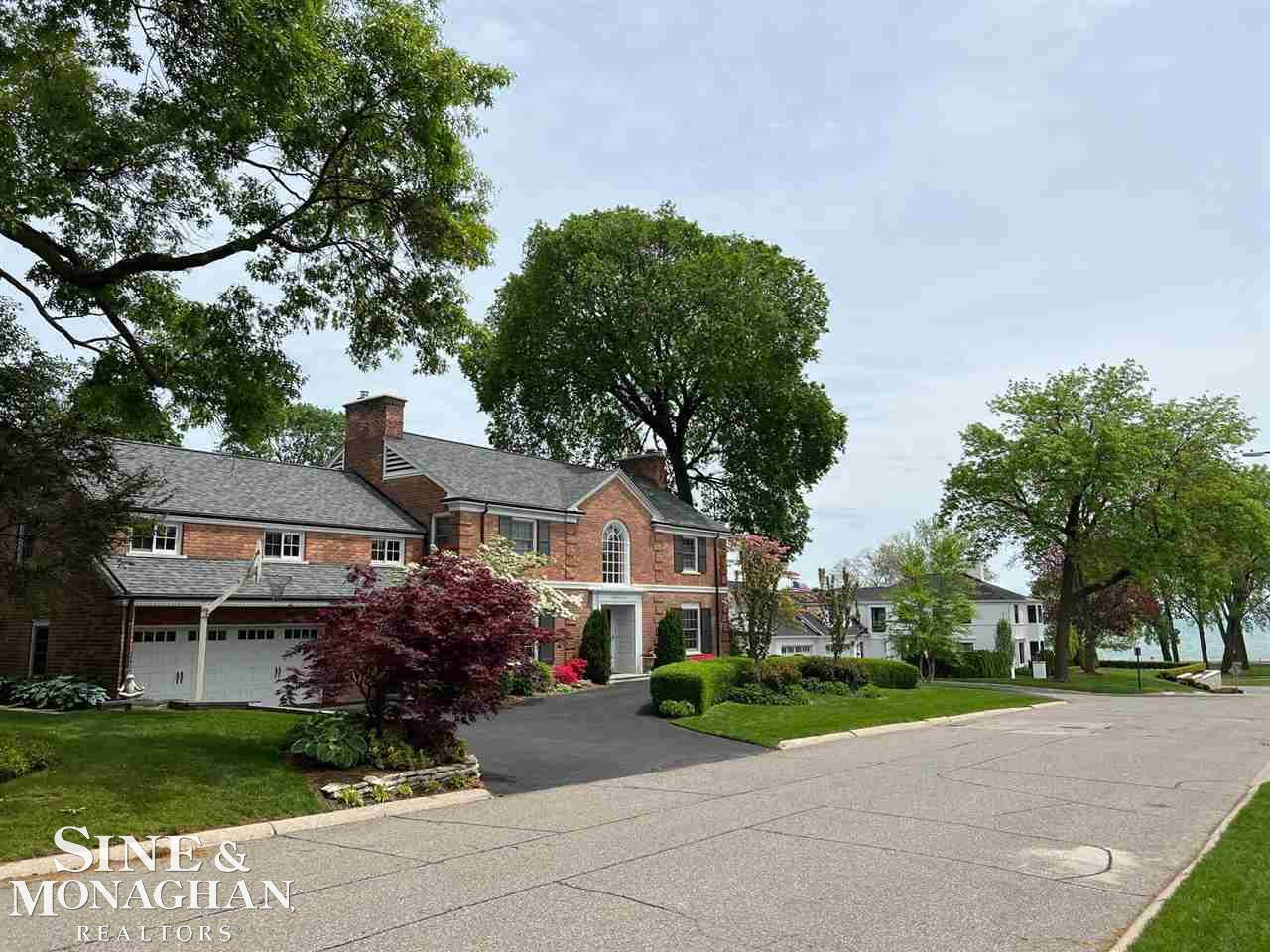 26 Harbor Hill Road Grosse Pointe Farms, MI 48236 - Photo 3 of 42