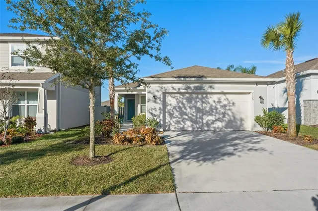 $380,000 | 2125 Canopy Terrace Boulevard, DeLand, FL 32724
