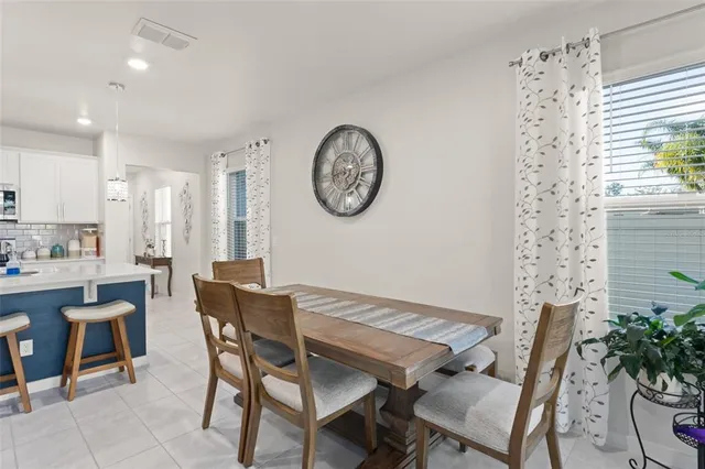 $380,000 | 2125 Canopy Terrace Boulevard, DeLand, FL 32724