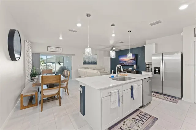 $380,000 | 2125 Canopy Terrace Boulevard, DeLand, FL 32724