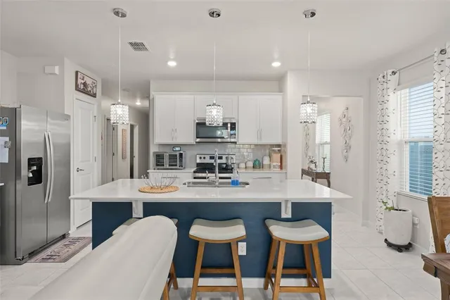 $380,000 | 2125 Canopy Terrace Boulevard, DeLand, FL 32724