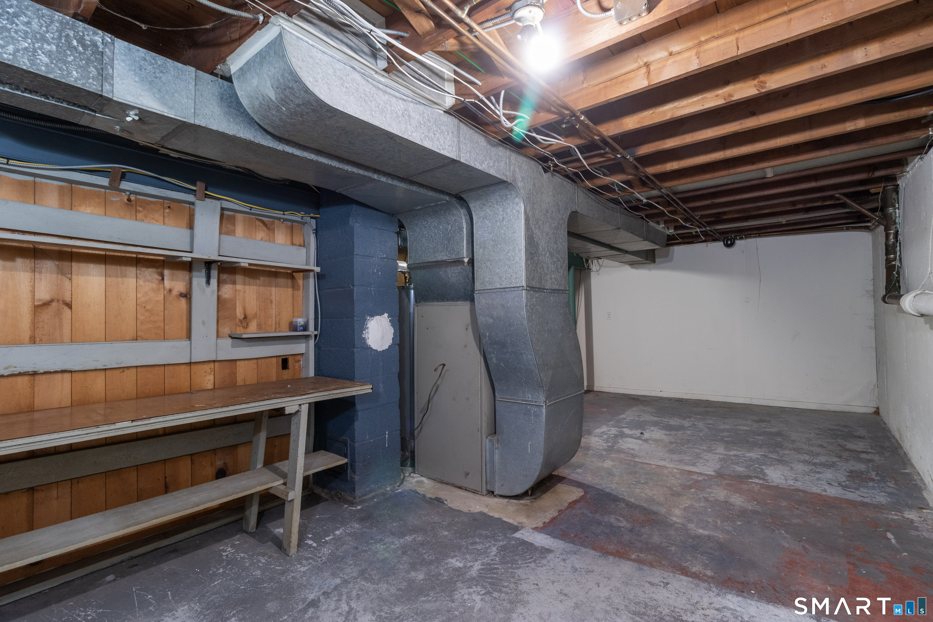 69 Spring Garden Avenue Waterbury, CT 06708 - Photo 23 of 33
