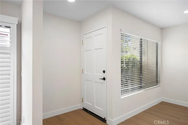 $599,999 | 8601 Sunland Boulevard, Unit 5, Sun Valley, CA 91352