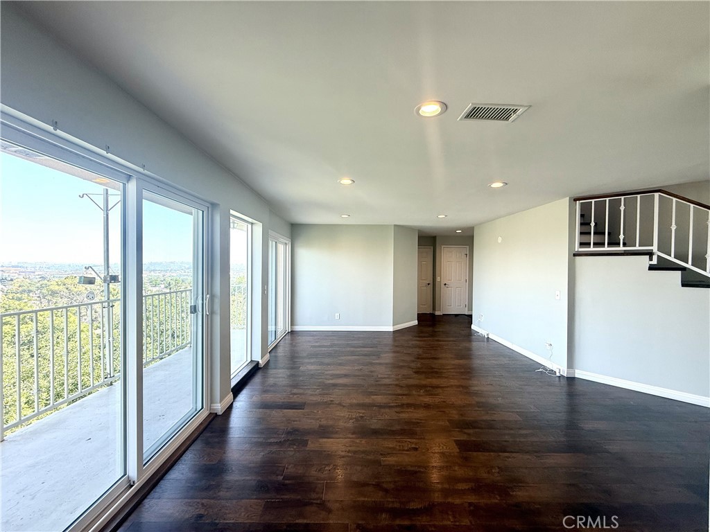 4214 Barrett Road Los Angeles, CA 90032 - Photo 6 of 29