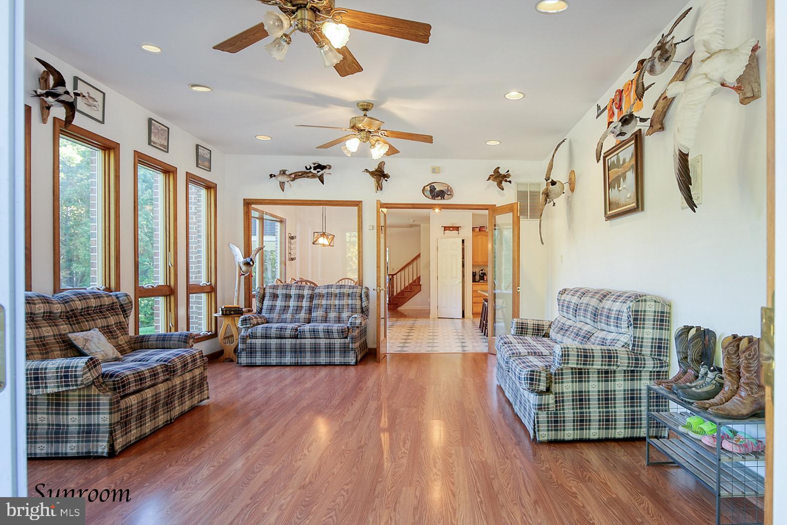 699 Shady Beach Road North East, MD 21901 - Photo 20 of 51 Sunroom